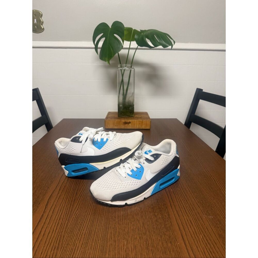 Nike Air Max 90 EM "Laser Blue"